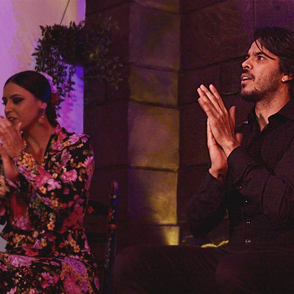 : INTIMATE FLAMENCO IN TRIANA WITH A DRINK INCLUDED