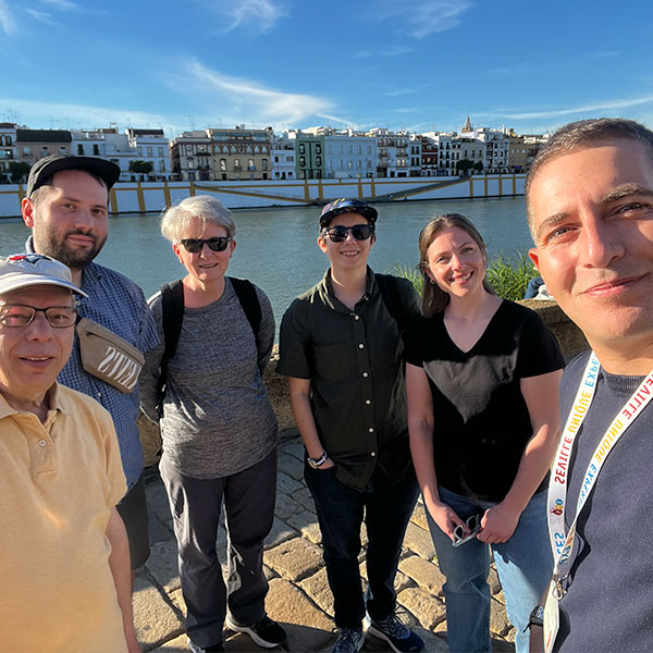 Small-group-tours-in-Seville​